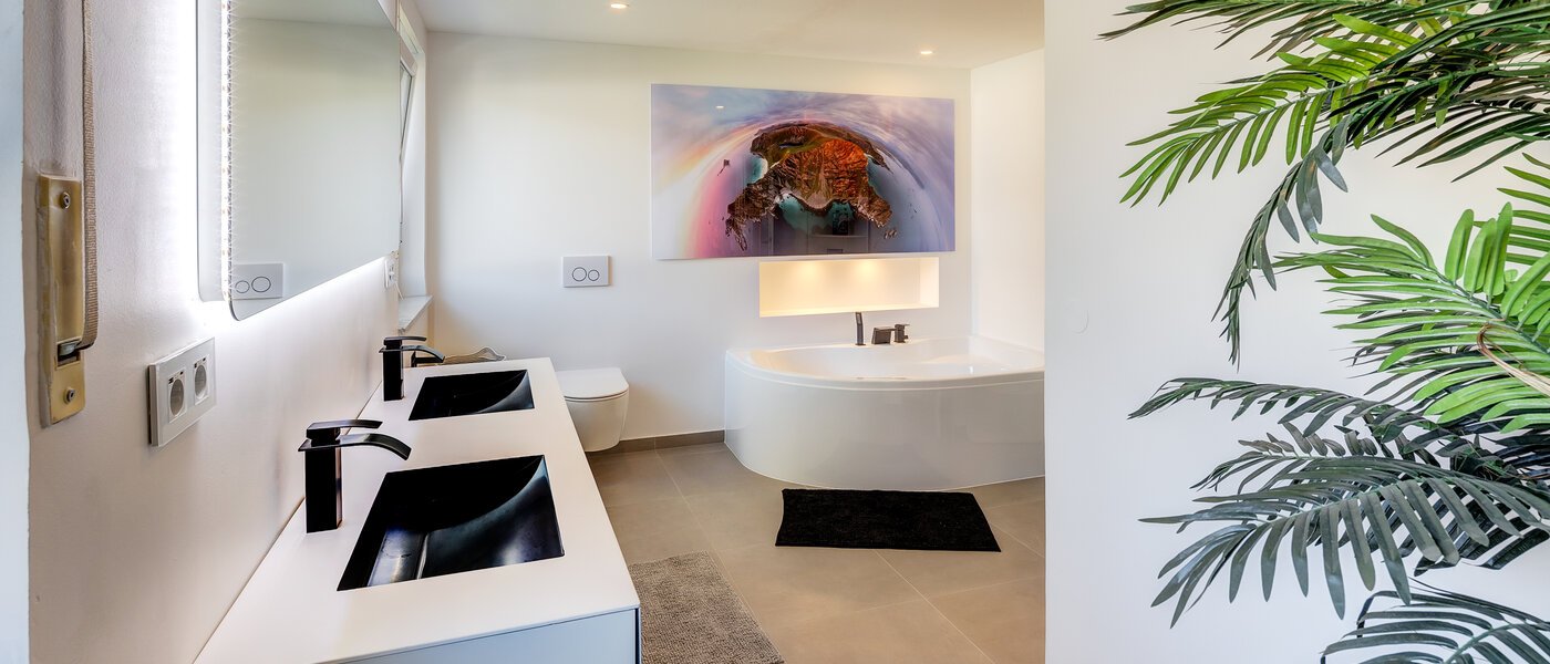 dernière maison de la rangée de maisons mitoyennes Eichenau 04 1ère salle de bain 13696