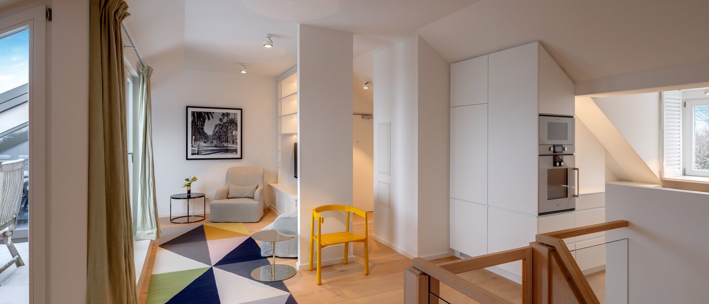 appartement style maisonnette München Altbogenhausen 01 pièce à vivre 13706