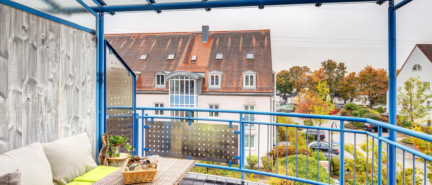 appartement style maisonnette avec mezzanine Karlsfeld 02 balcon 13717