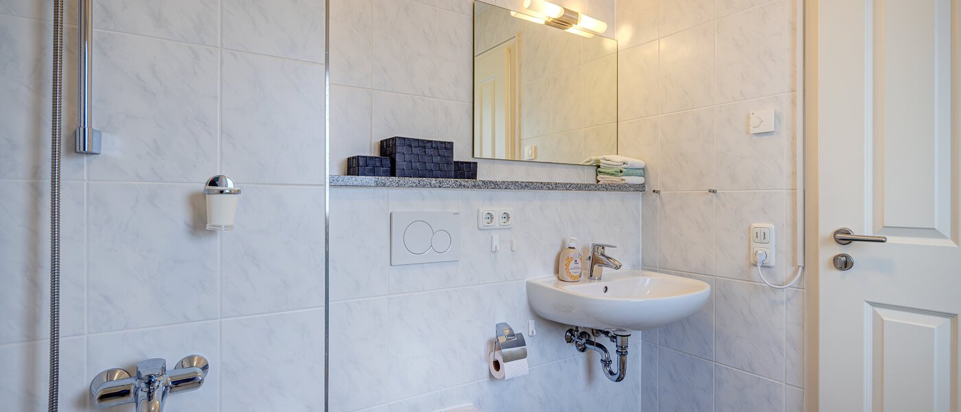 appartement Oberschleißheim 02 salle de bain 13735