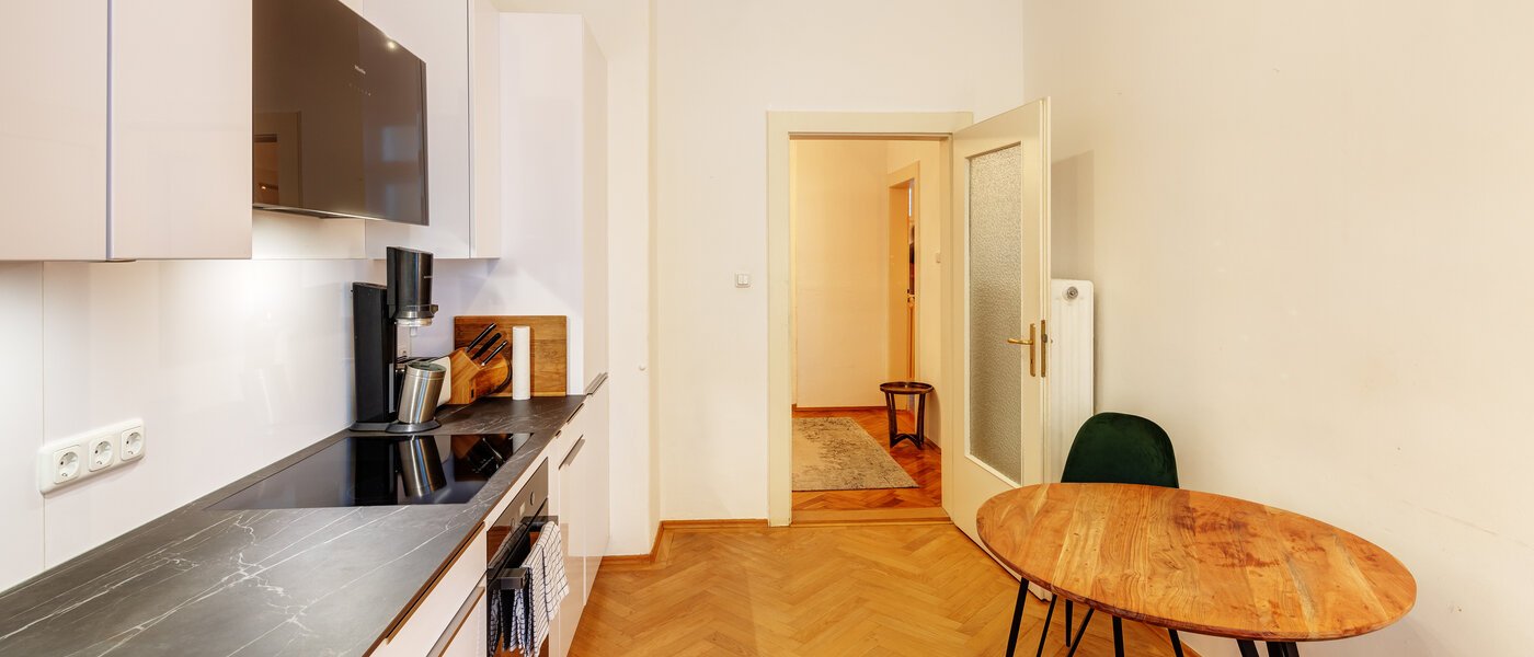 appartement München Maxvorstadt - Rund um den Josephplatz 04 cuisine 13761