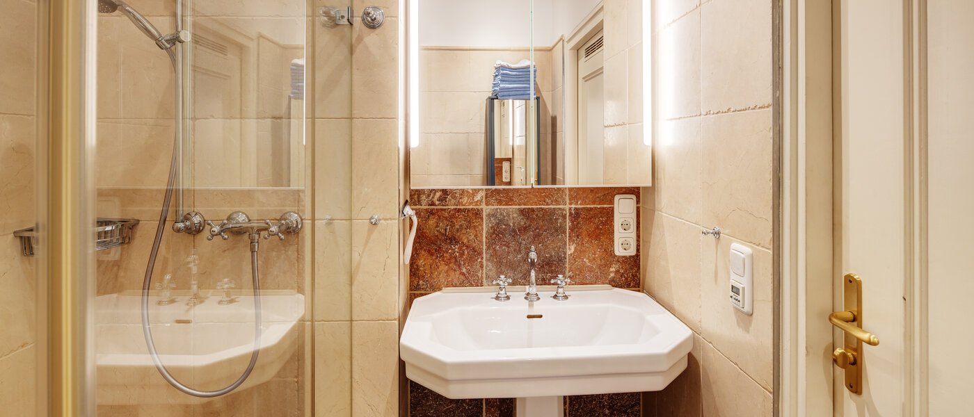 appartement München Maxvorstadt - Rund um den Josephplatz 01 salle de bain 13761