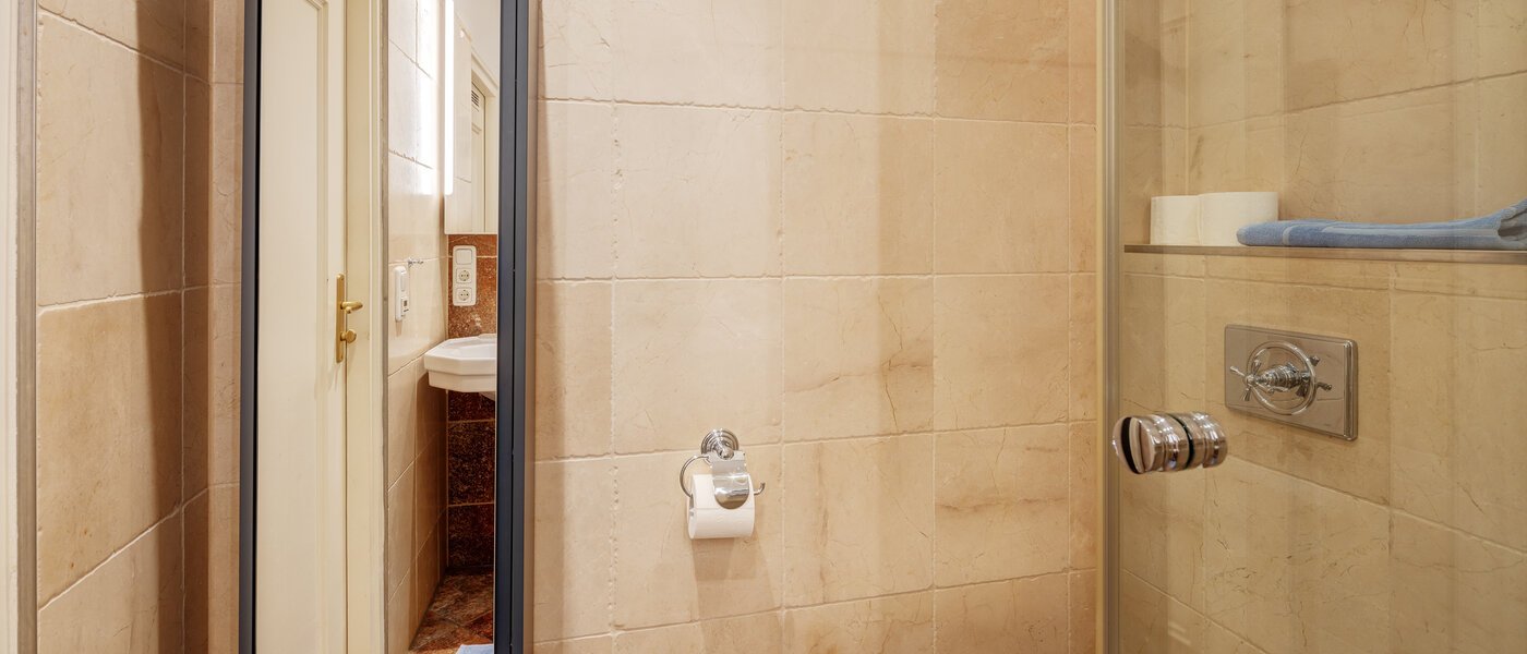 appartement München Maxvorstadt - Rund um den Josephplatz 03 salle de bain 13761