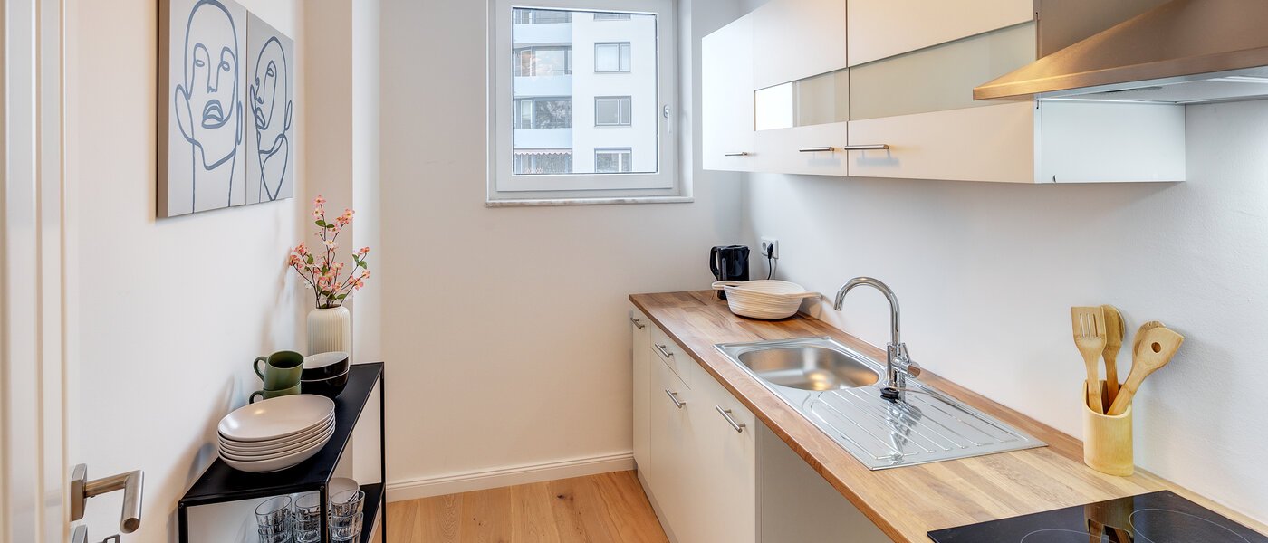 appartement avec terrasse sur le toit München Schwabing-West 01 cuisine 13771