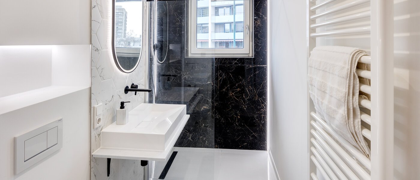 appartement avec terrasse sur le toit München Schwabing-West 01 salle de bain 13771