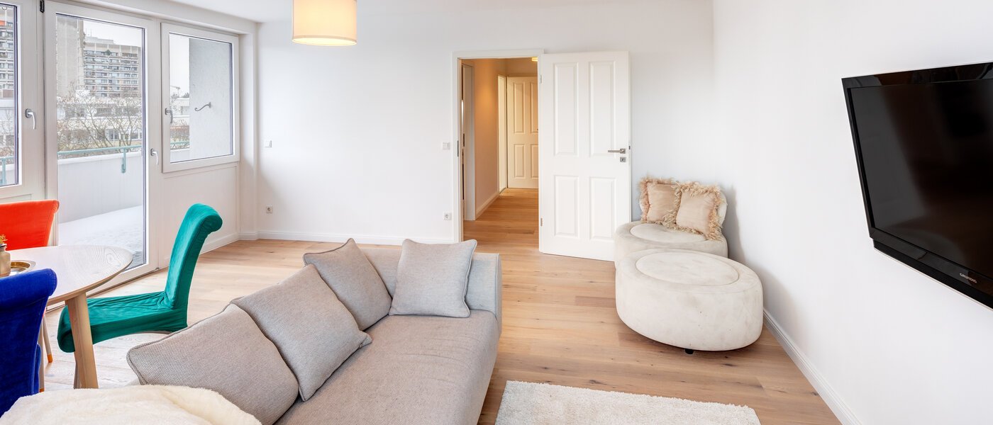 appartement avec terrasse sur le toit München Schwabing-West 04 pièce à vivre 13771