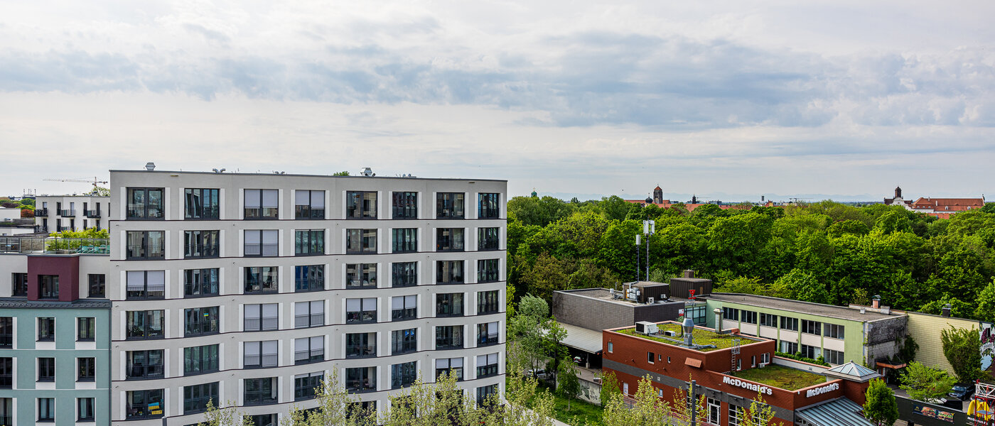 appartement München Haidhausen 04 terrasse commune  13772