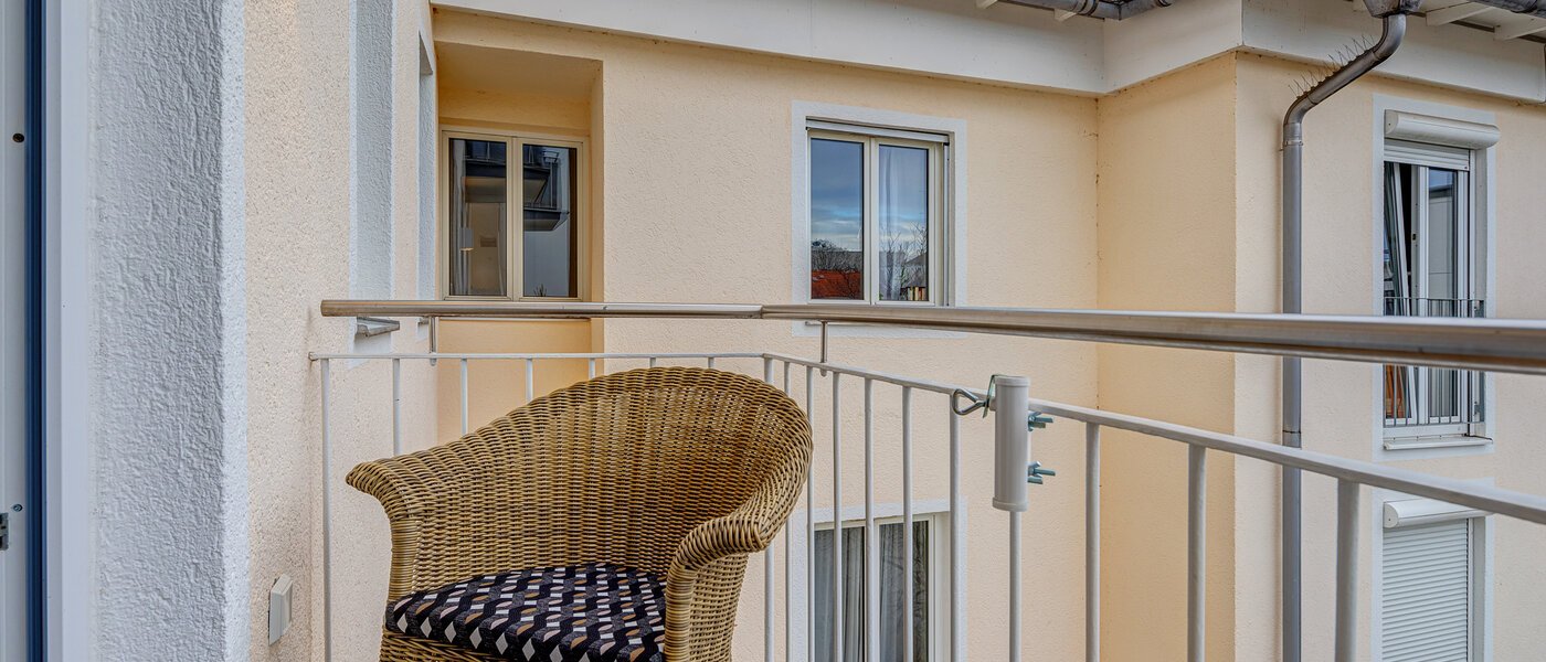 appartement München Schwabing-Nord (zw. Belgrad- & Leopoldstraße) 02 balcon 13778
