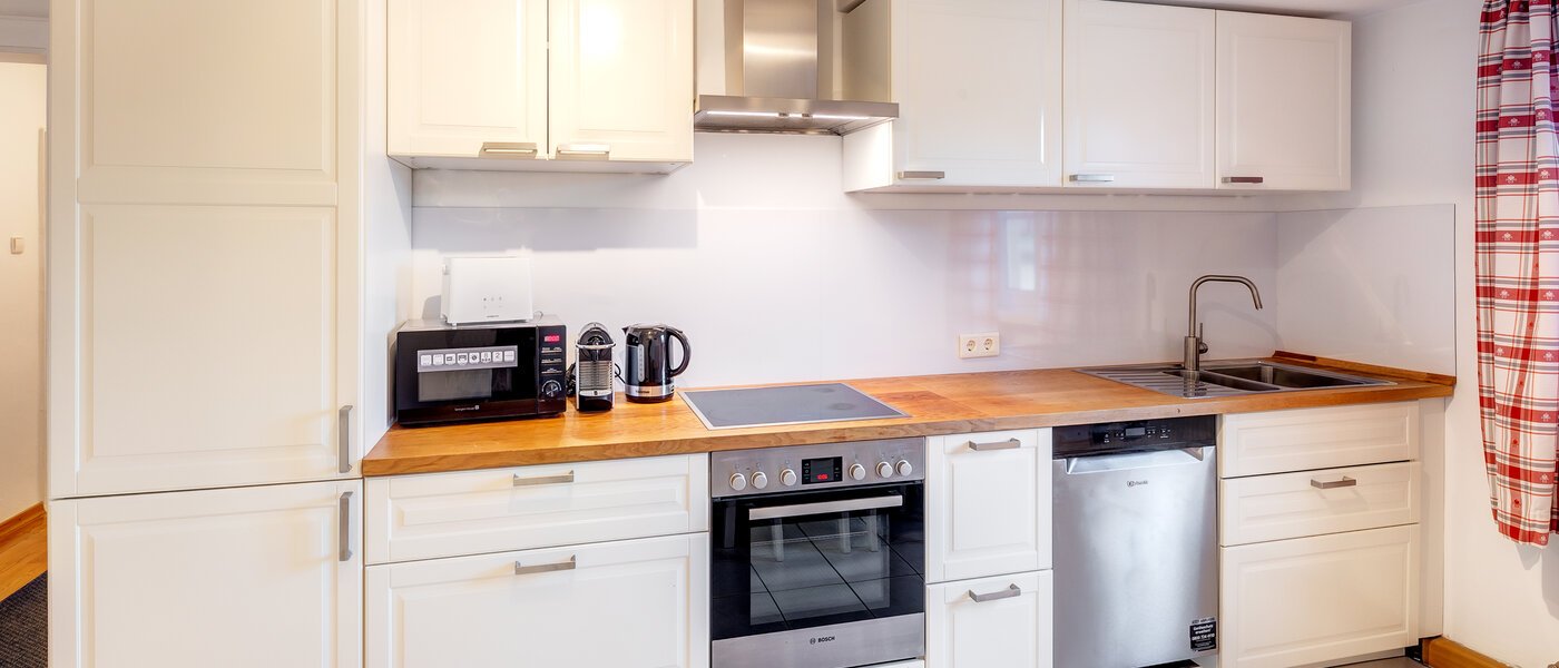 appartement München Neuhausen 02 cuisine 13780