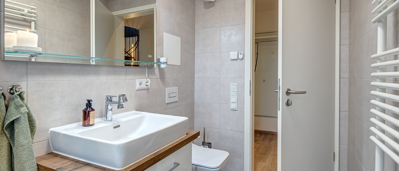 appartement avec terrasse sur le toit München Neuaubing 03 salle de bain 13783