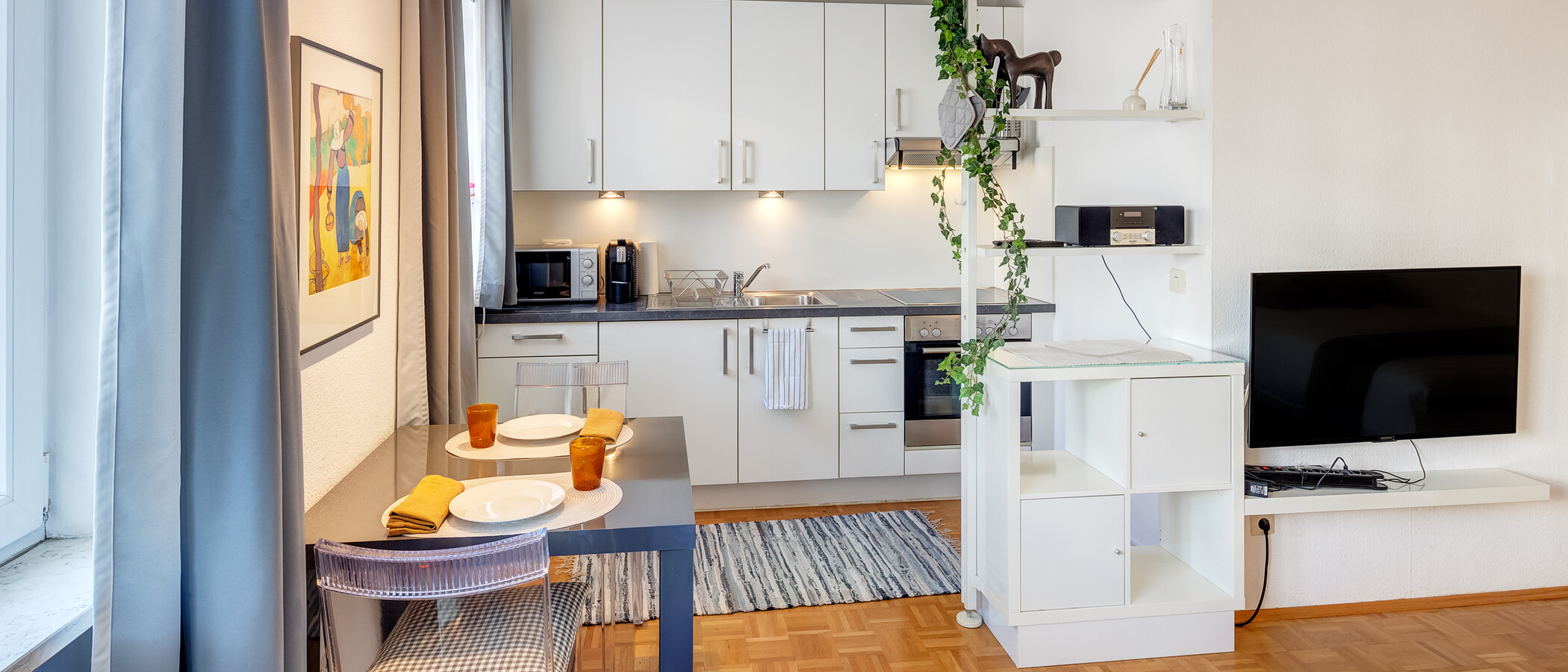 appartement München Maxvorstadt - Rund um den Josephsplatz 01 cuisine 13787
