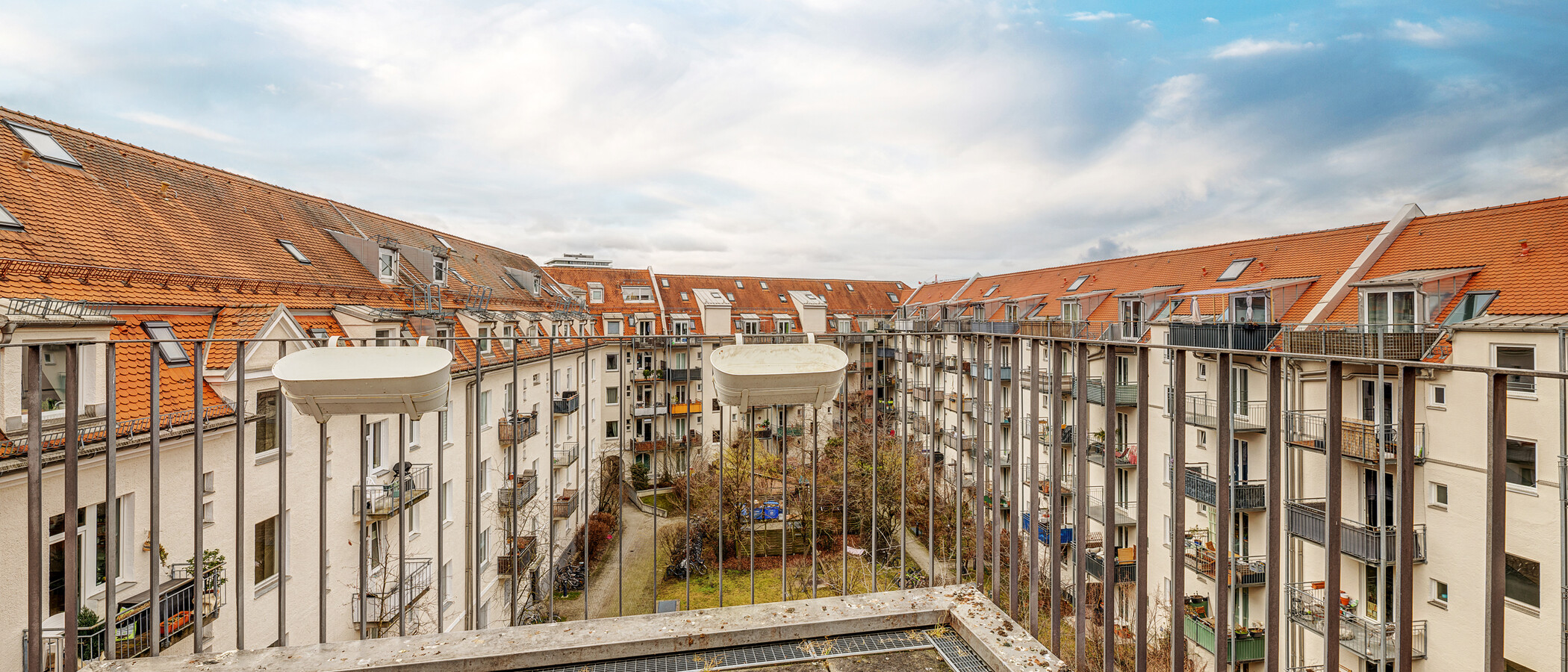appartement sous les toits München Schwabing (rechts der Leopoldstraße) 01 balcon 13837