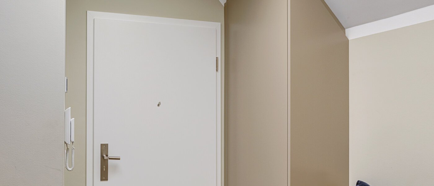 appartement style maisonnette avec mezzanine München Altstadt 05 entrée/couloir 13841