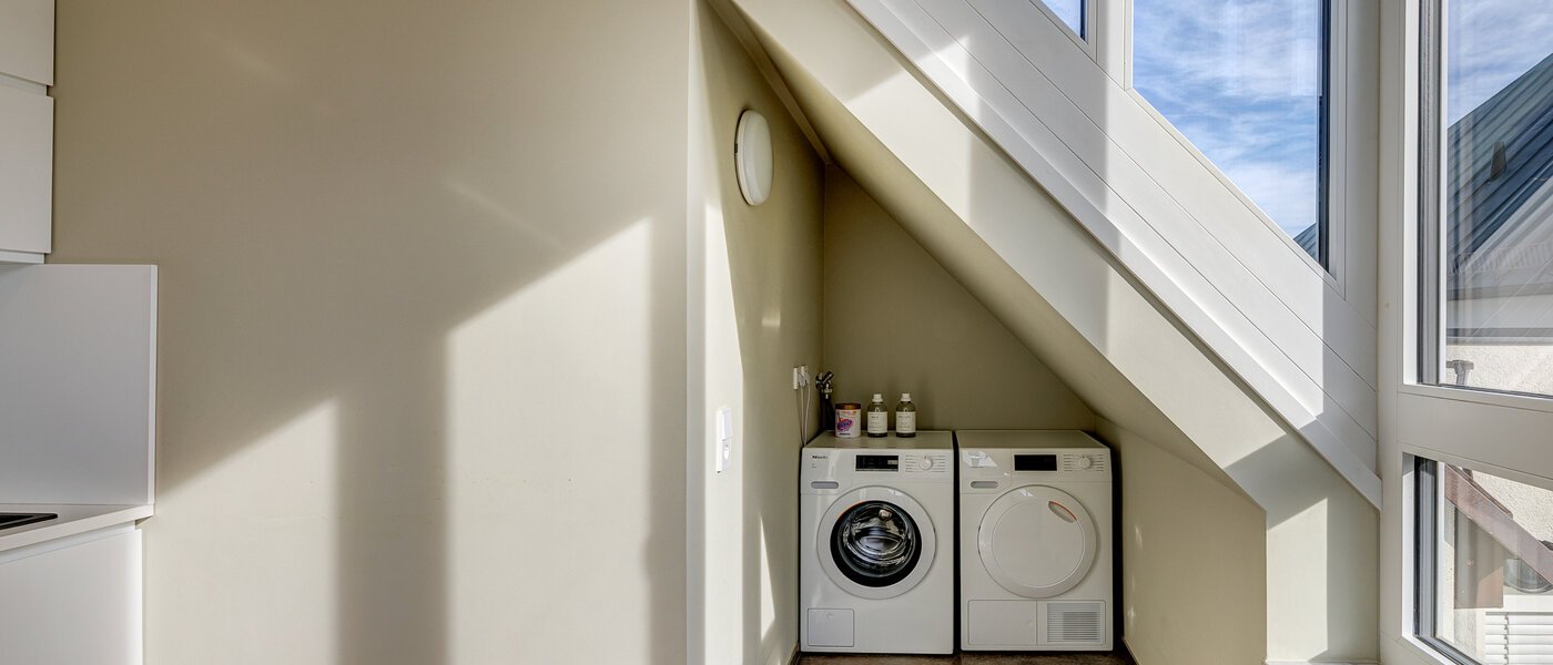 appartement style maisonnette avec mezzanine München Altstadt 02 buanderie 13841