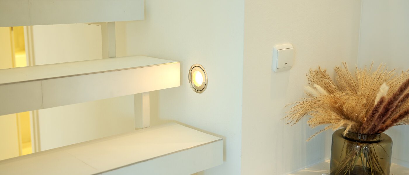 appartement style maisonnette avec mezzanine München Bogenhausen 04 entrée/couloir 13849