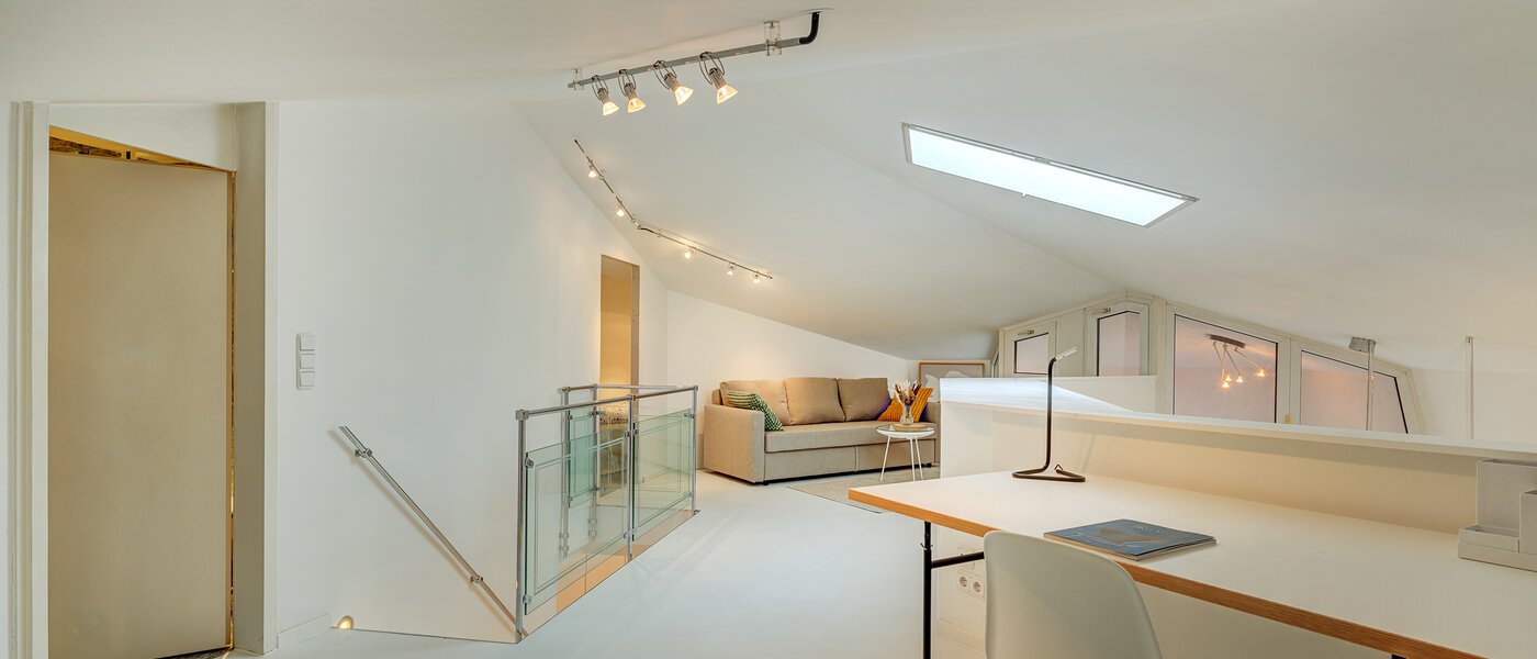 appartement style maisonnette avec mezzanine München Bogenhausen 01 mezzanine 13849