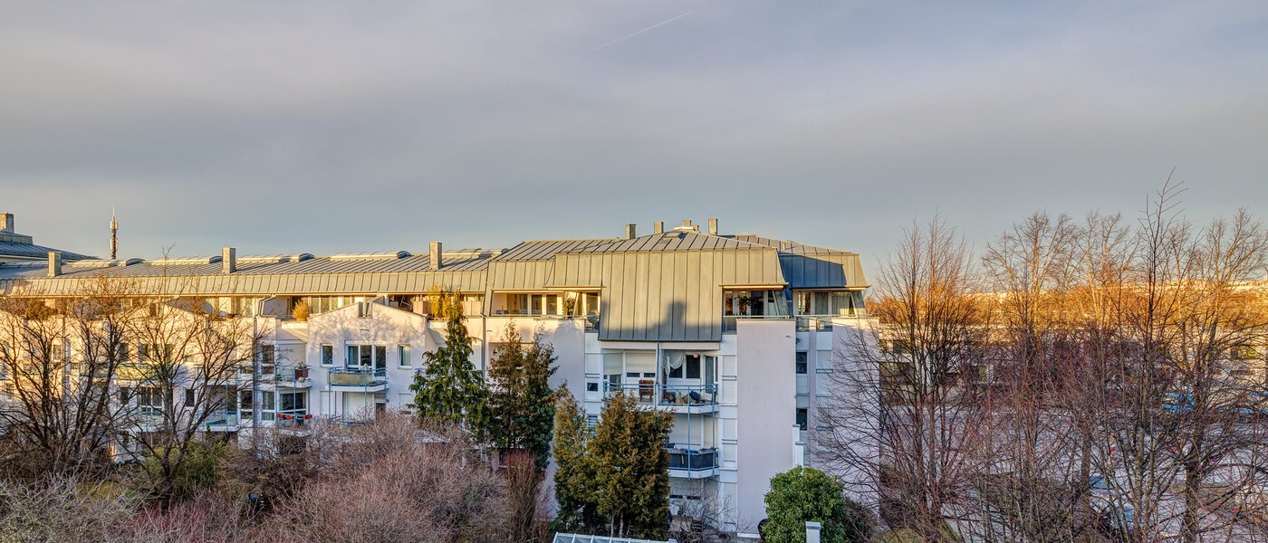 appartement style maisonnette avec mezzanine München Bogenhausen 02 vue 13849