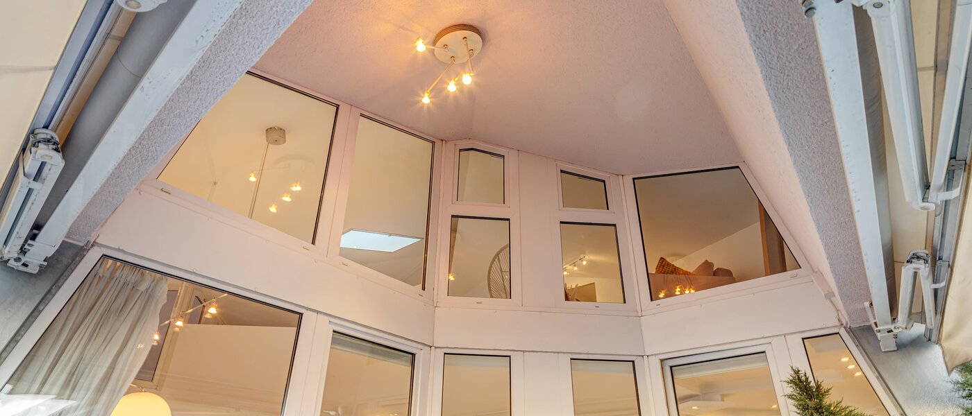 appartement style maisonnette avec mezzanine München Bogenhausen 04 1ère balcon 13849