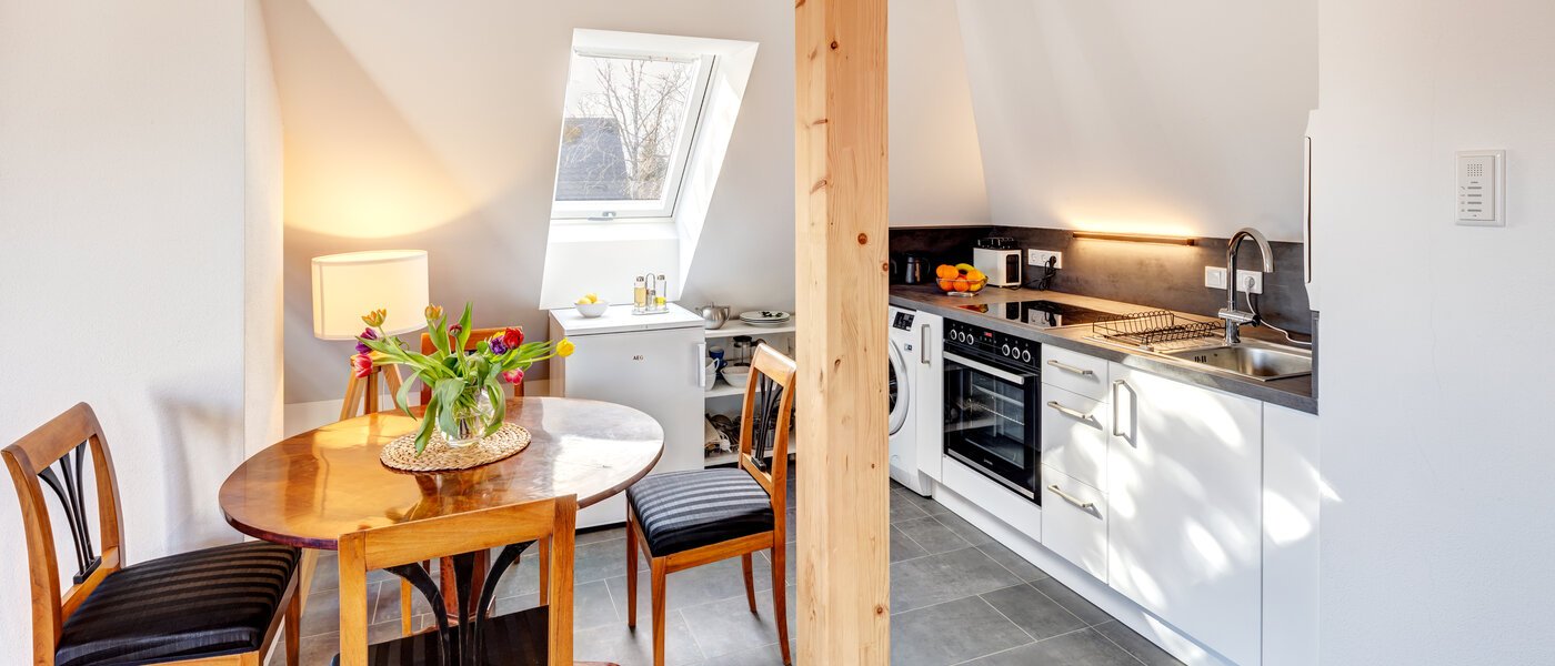 appartement sous les toits München Waldtrudering 02 cuisine 13853