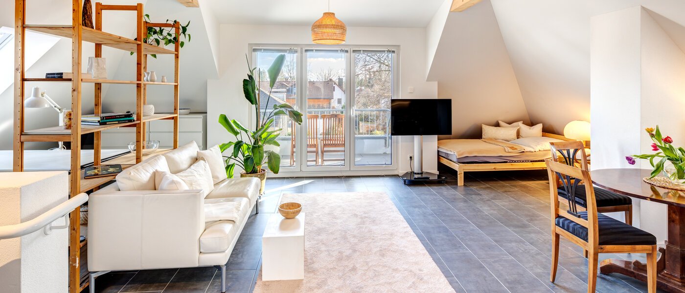 appartement sous les toits München Waldtrudering 01 pièce à vivre 13853