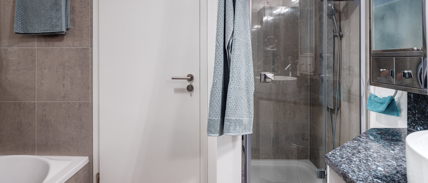 appartement avec mezzanine Ottobrunn 03 salle de bain 13854