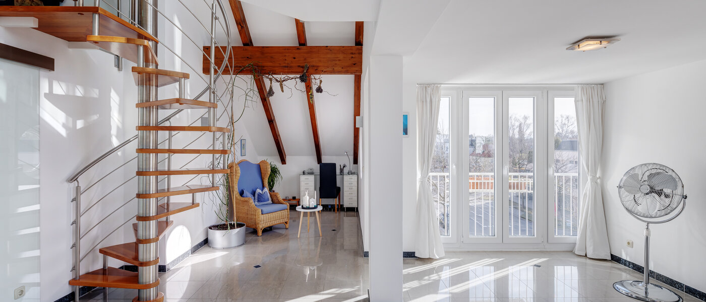 appartement avec mezzanine Ottobrunn 05 pièce à vivre 13854