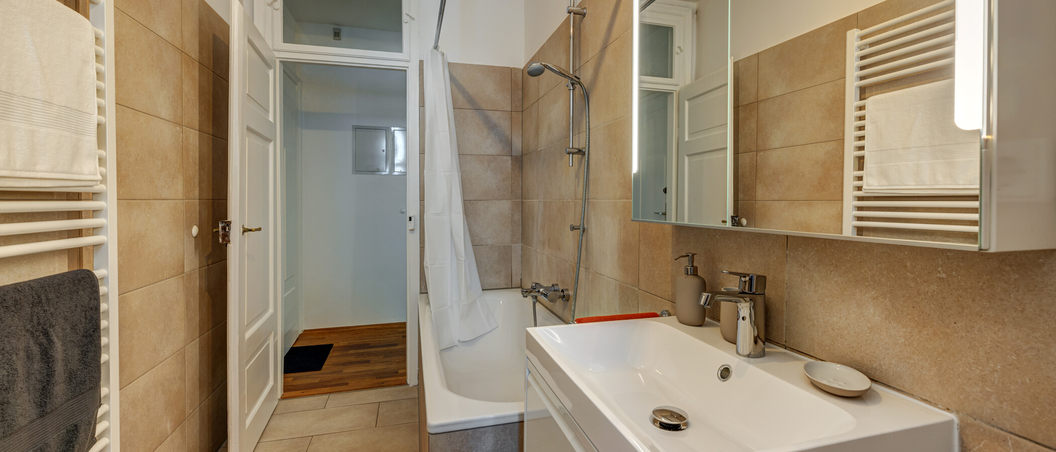 appartement München Glockenbachviertel 03 salle de bain 13888