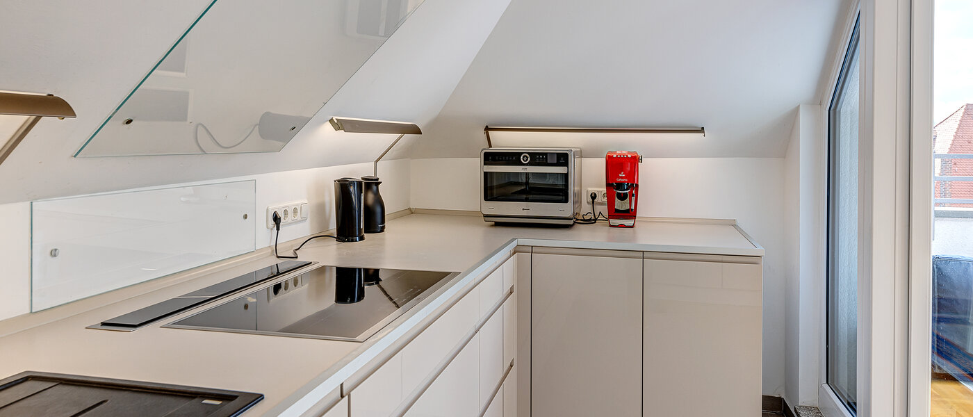 appartement sous les toits München Ludwigsvorstadt 02 cuisine 13896