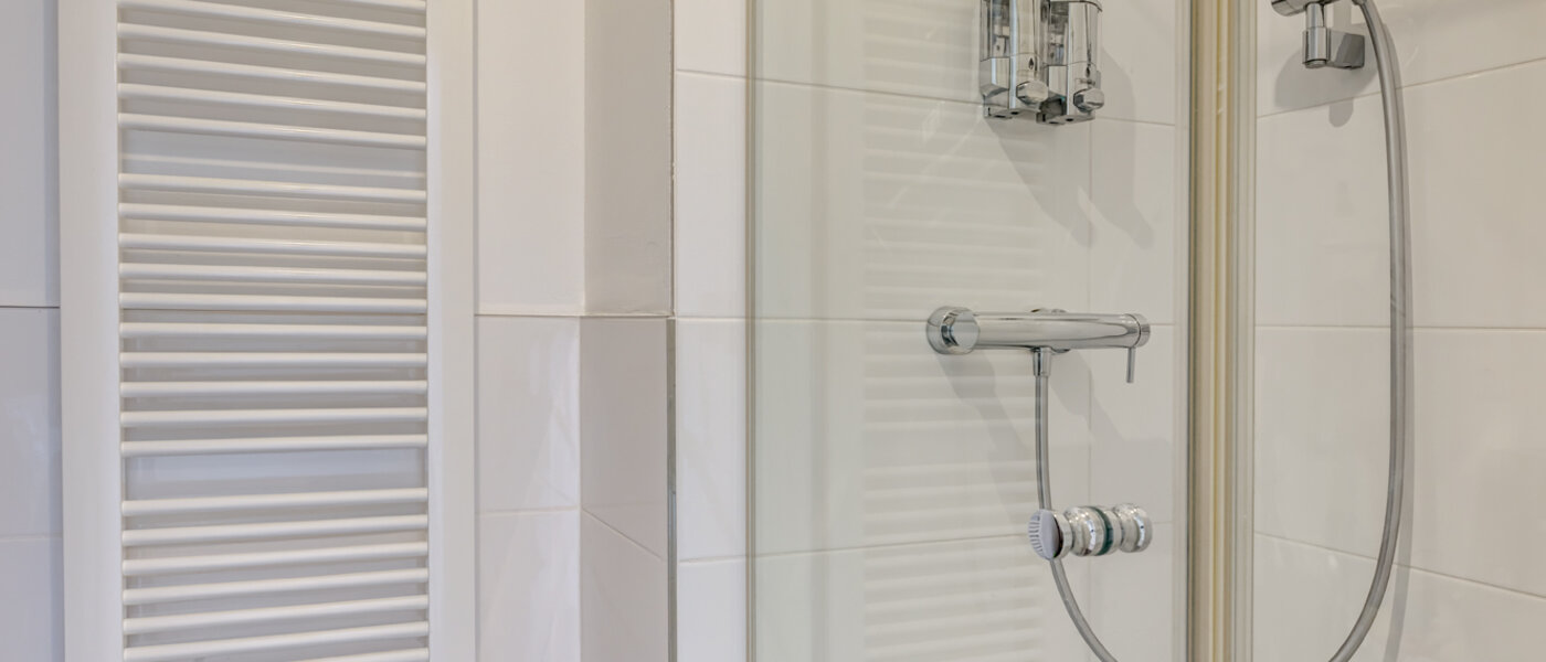 appartement sous les toits München Ludwigsvorstadt 02 2ème s. de bain 13896