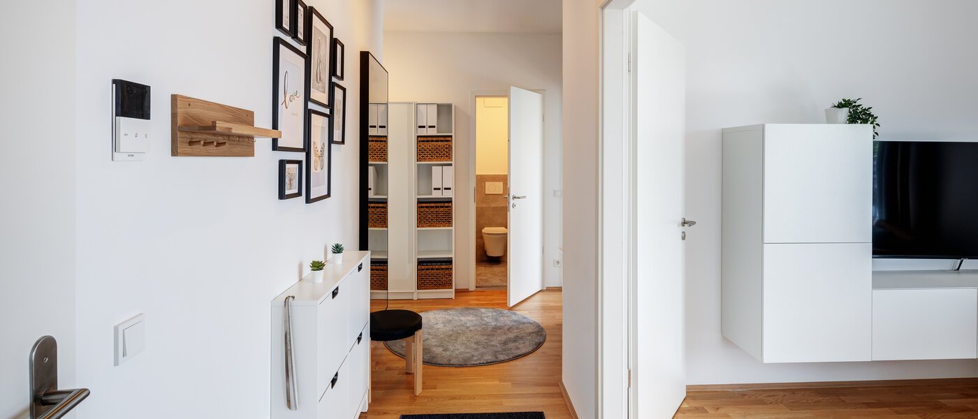 appartement avec terrasse sur le toit München Neuhausen 02 entrée/couloir 13934