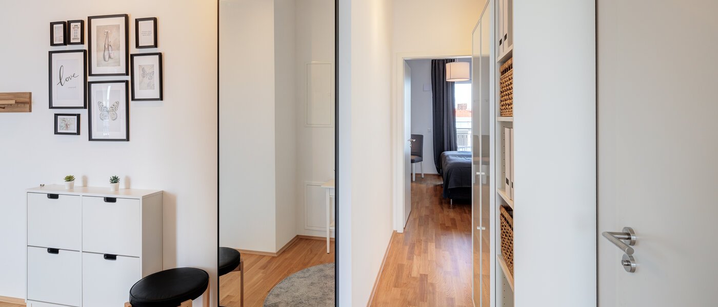 appartement avec terrasse sur le toit München Neuhausen 03 entrée/couloir 13934