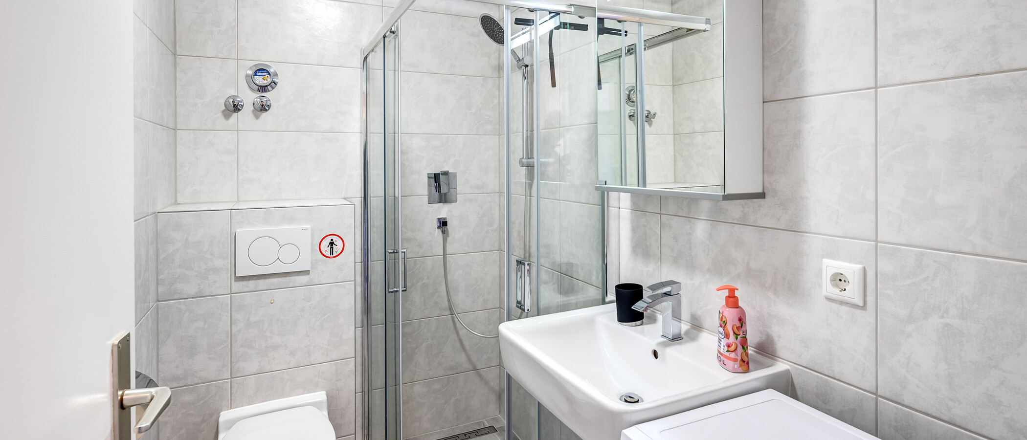 appartement München Neuhausen 01 salle de bain 13948