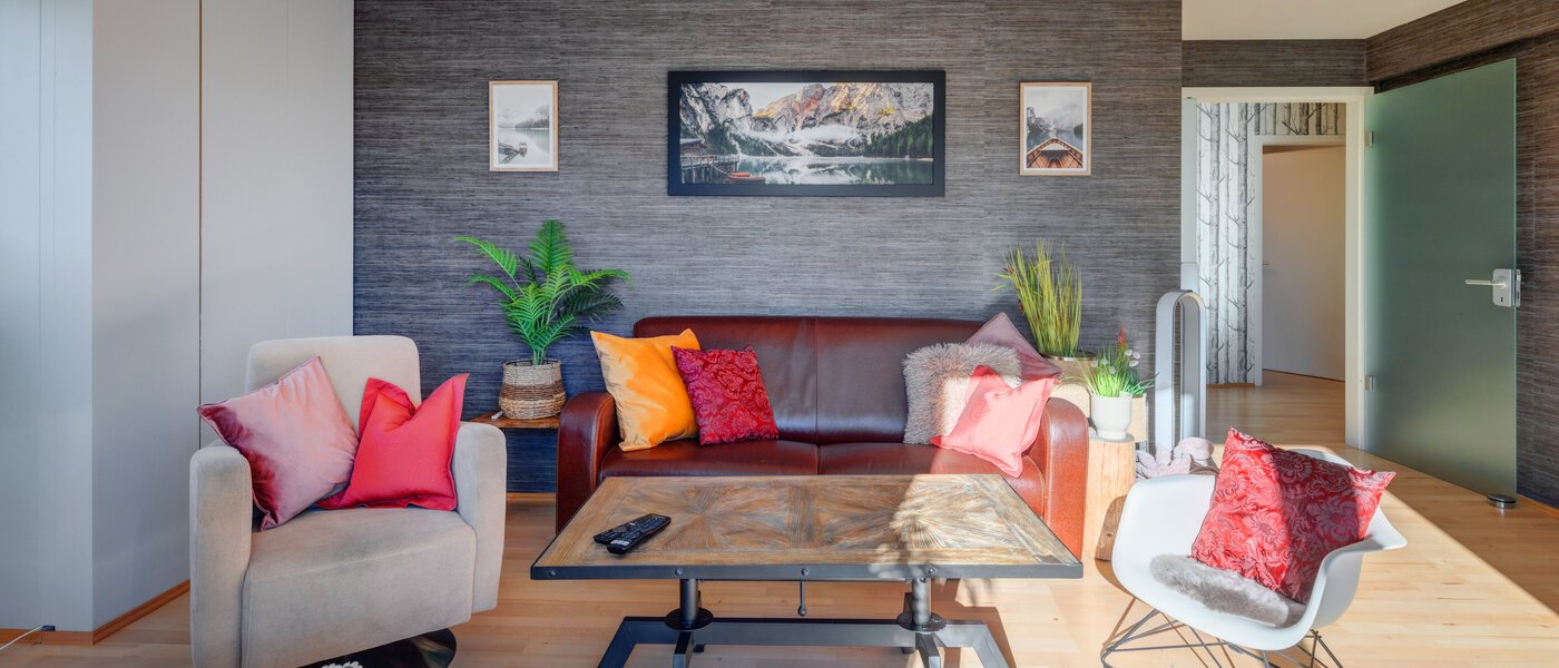 appartement avec terrasse sur le toit München Neuhausen 02 pièce à vivre 13988