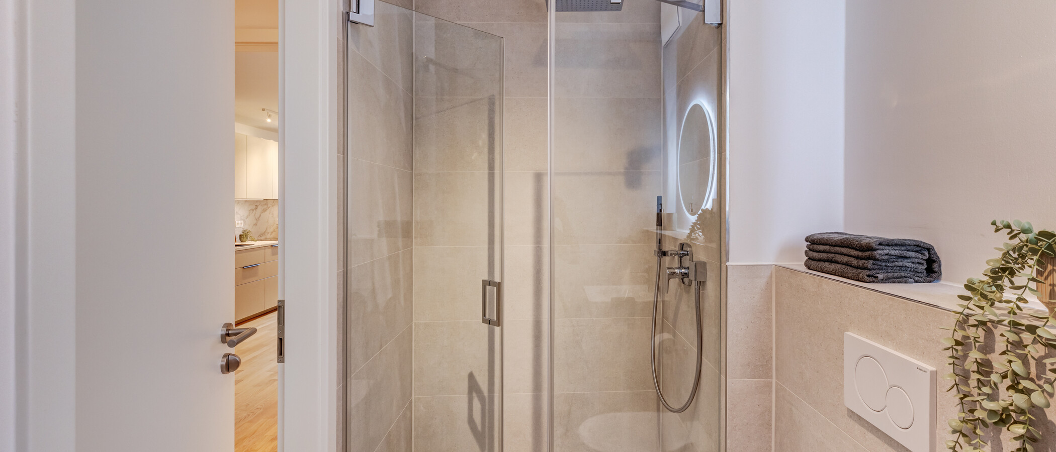 appartement München Neuhausen 01 2ème s. de bain 13994