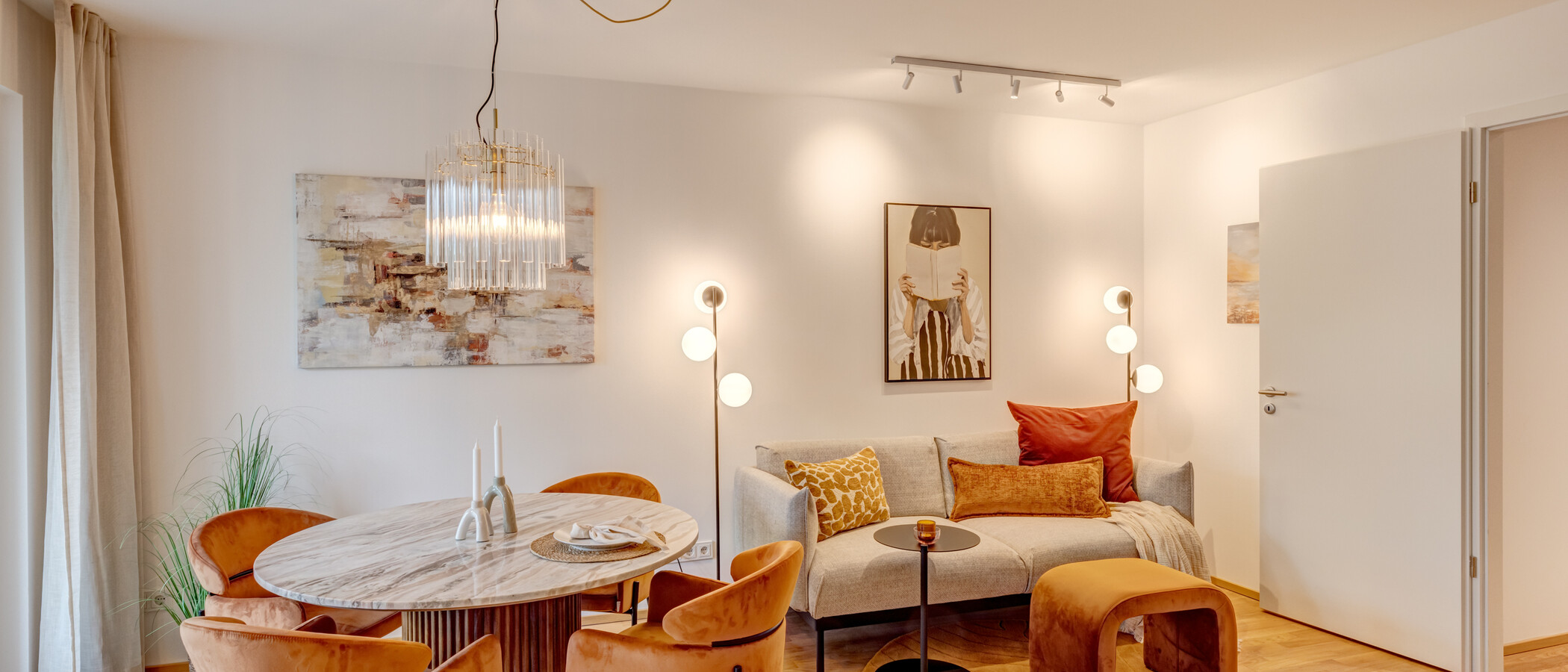 appartement München Neuhausen 02 pièce à vivre 13994