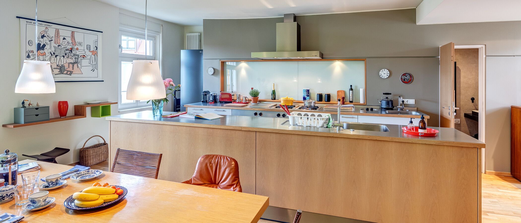 appartement style maisonnette avec mezzanine München Glockenbachviertel 02 cuisine 13995