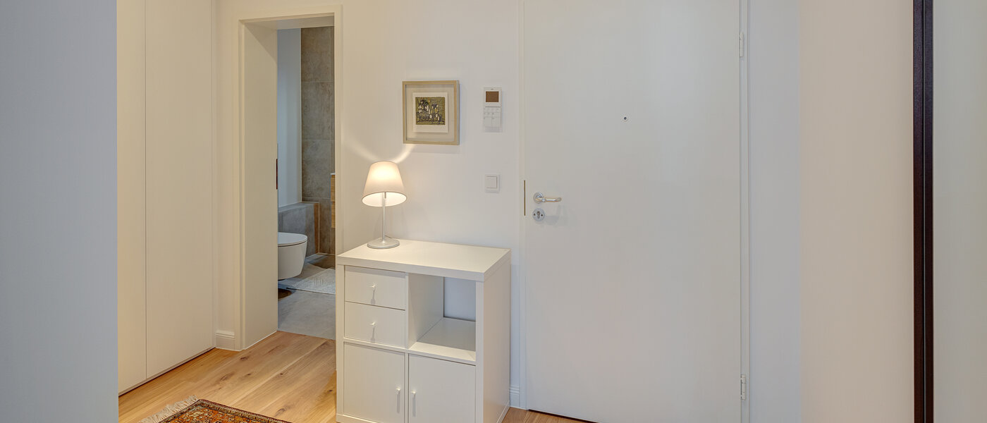 appartement München Bogenhausen 01 entrée/couloir 13999