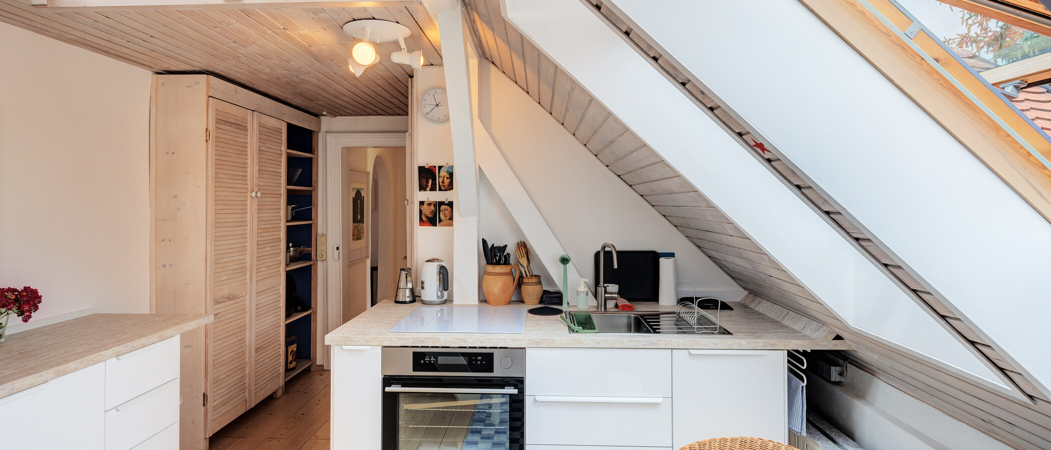 appartement sous les toits München Pasing 04 cuisine 14002