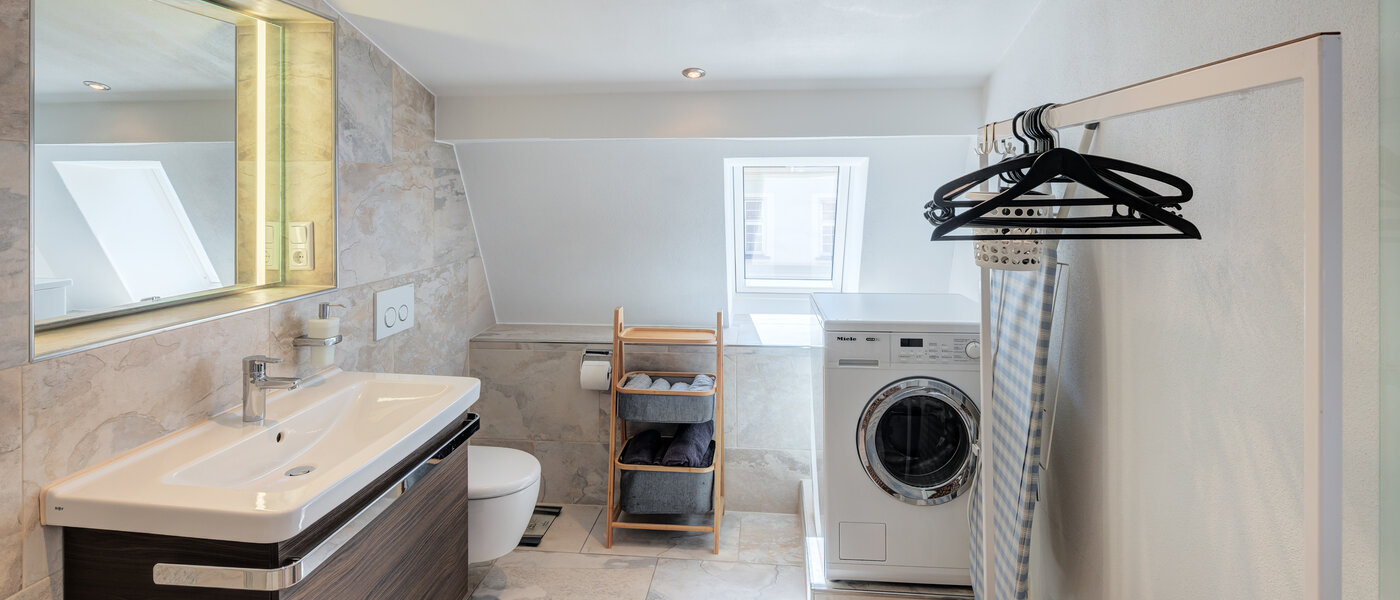 appartement style maisonnette München Lehel 03 salle de bain 14018