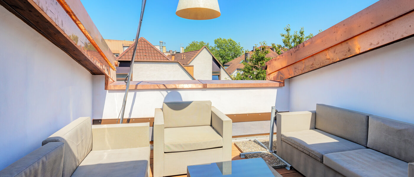 appartement style maisonnette München Lehel 02 terrasse sur le toit 14018