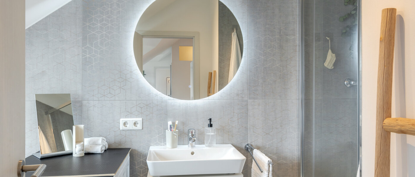 appartement sous les toits München Sendling 02 salle de bain 14059