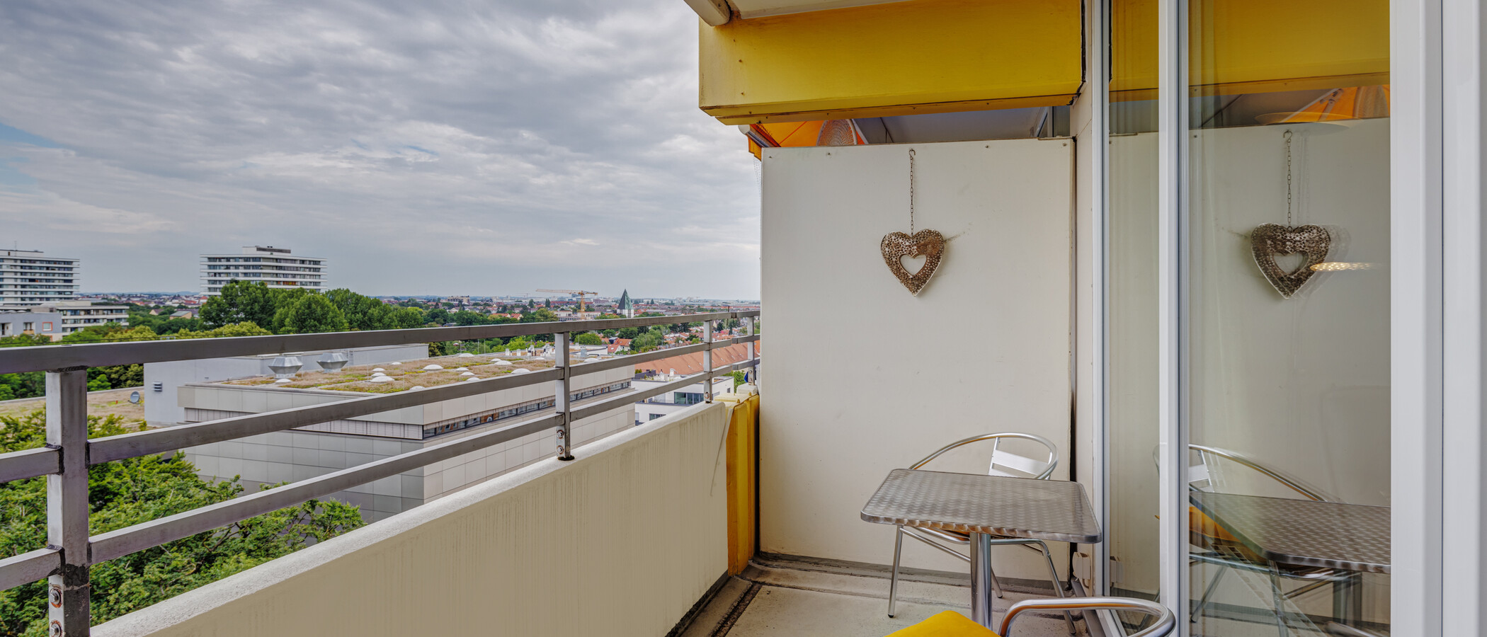 appartement München Schwabing (rechts der Leopoldstraße) 01 balcon 14071
