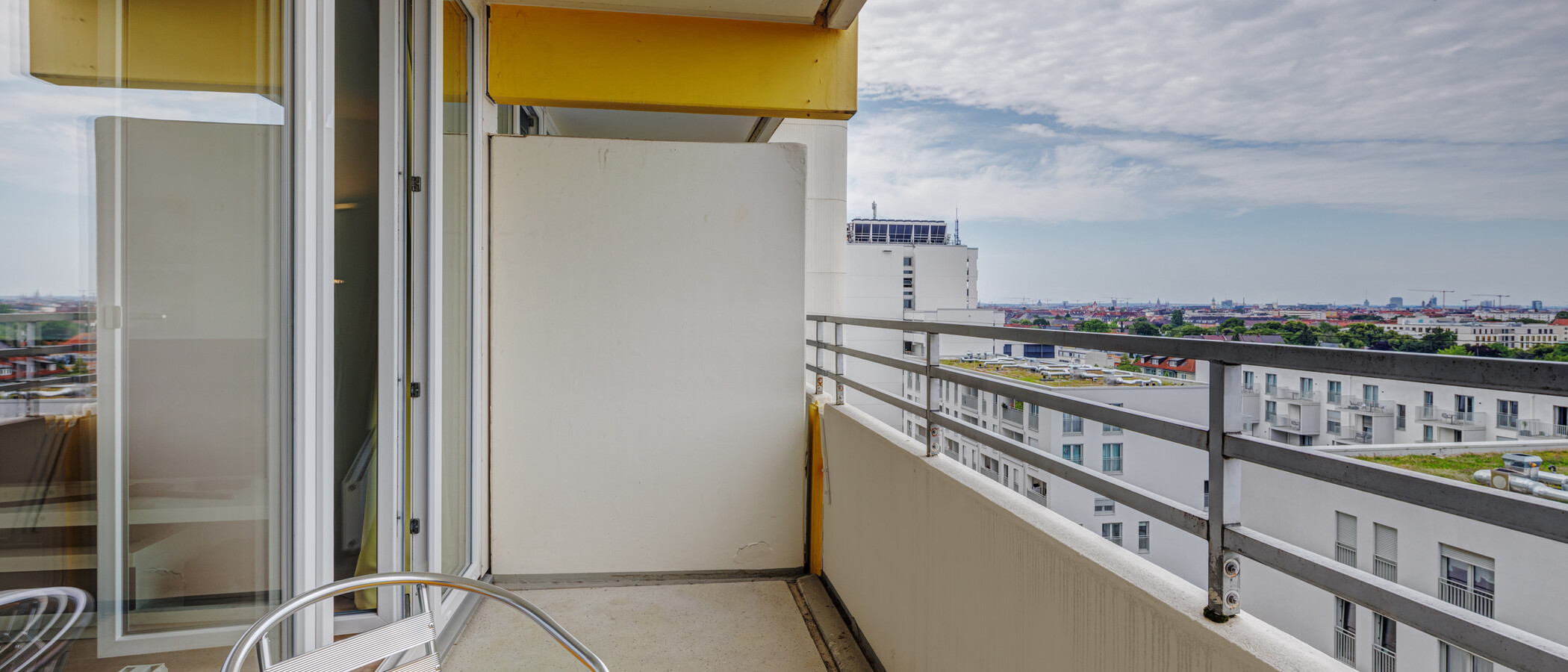 appartement München Schwabing (rechts der Leopoldstraße) 02 balcon 14071