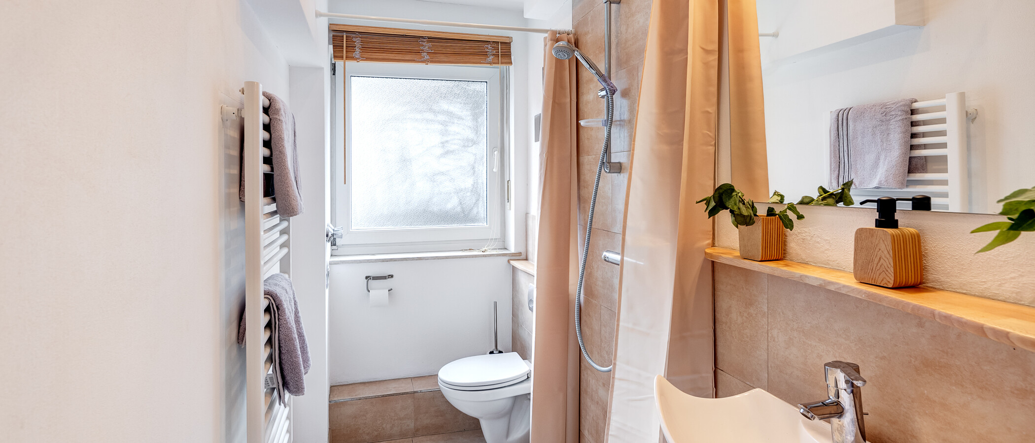 appartement München Schwabing-West 01 salle de bain 14098