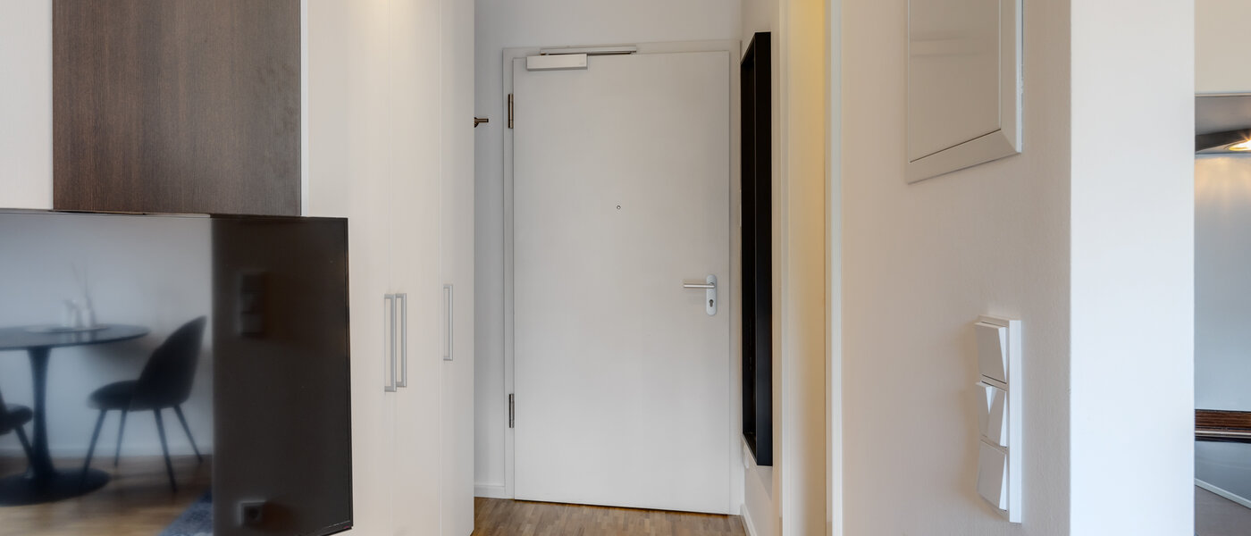 studio München Schwabing 01 entrée/couloir 14107
