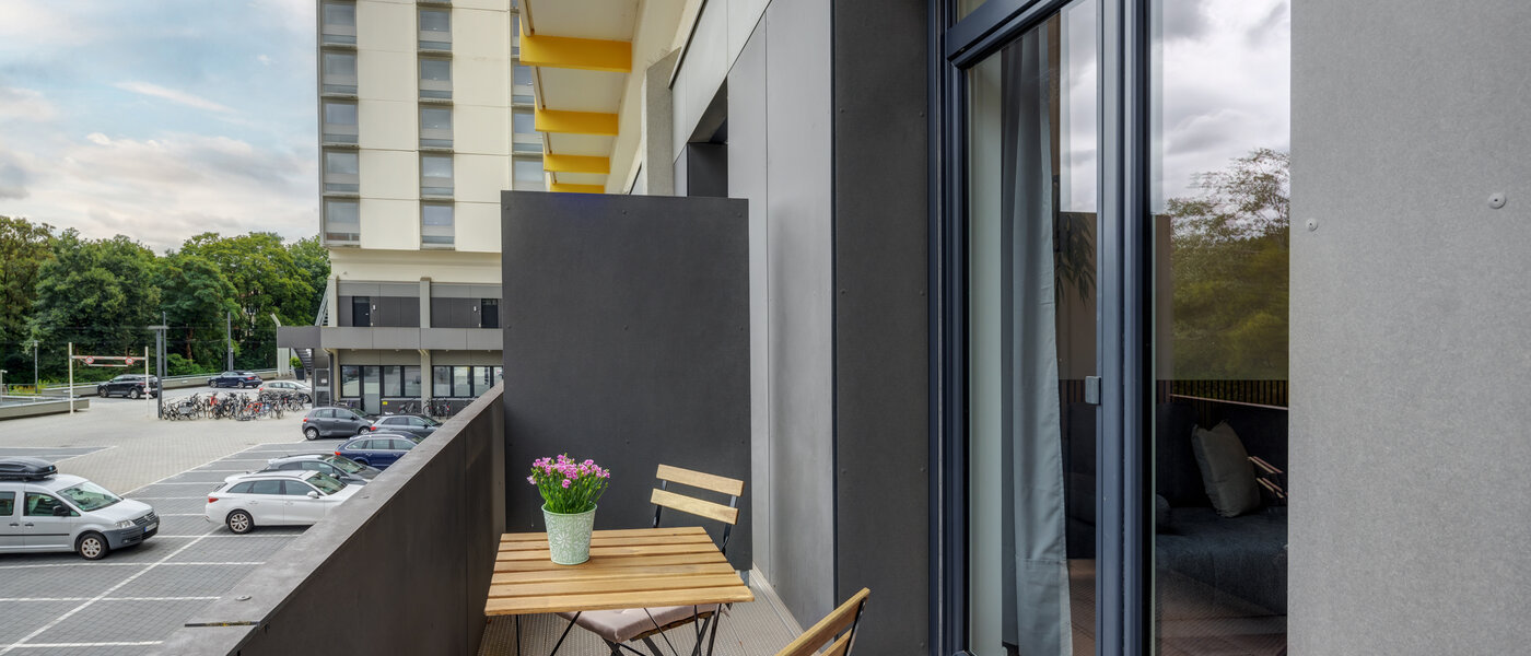 studio München Schwabing 03 balcon 14107