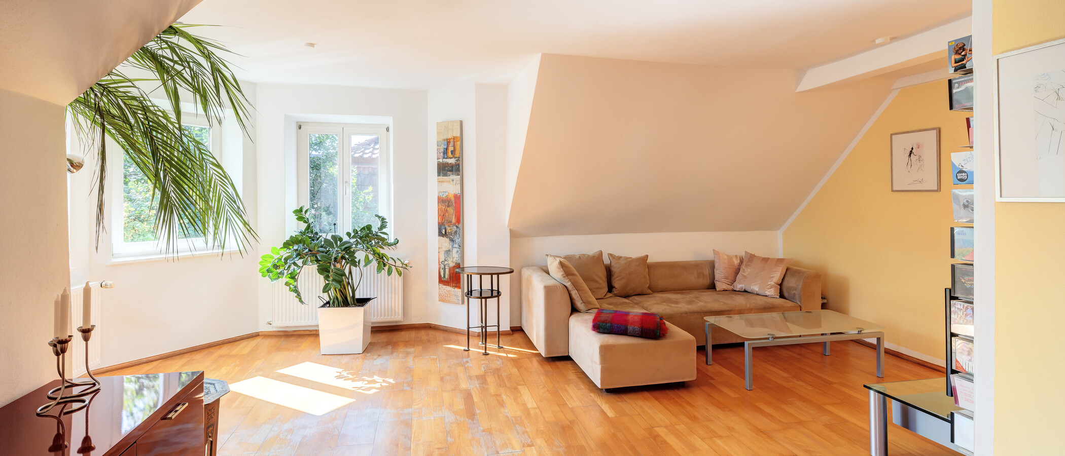 appartement sous les toits München Neuhausen 04 pièce à vivre 14119