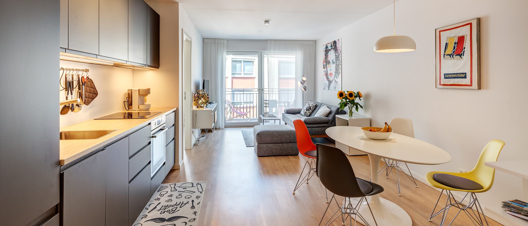 appartement München Neuhausen 02 pièce à vivre 14150