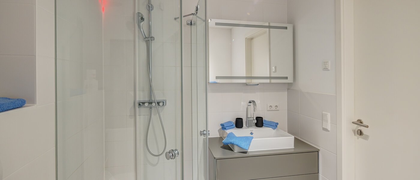 appartement München Neuperlach 01 salle de bain 14160