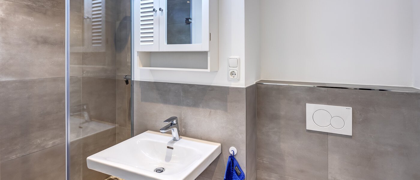 maison mitoyenne placée au milieu de la rangée Germering 02 2ème s. de bain 14170